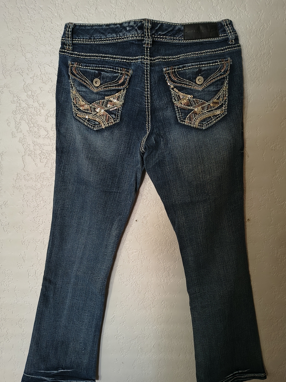Rue21 7/8 Dark Blue Sequin Accent Button Pocket Bootcut Jeans - Picture 5 of 6